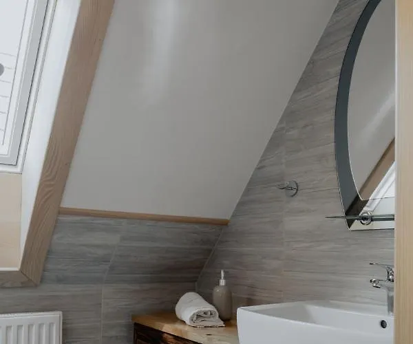 Biolo I Corno Izba Mountain * كوشتيليسكا