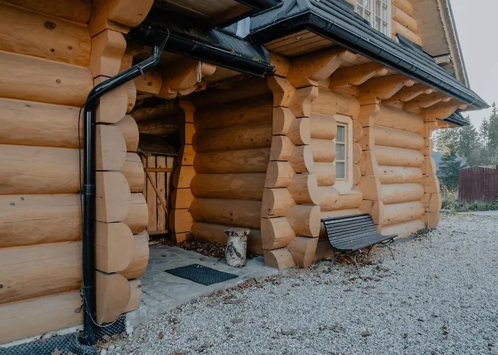 Biolo I Corno Izba Mountain كوشتيليسكا